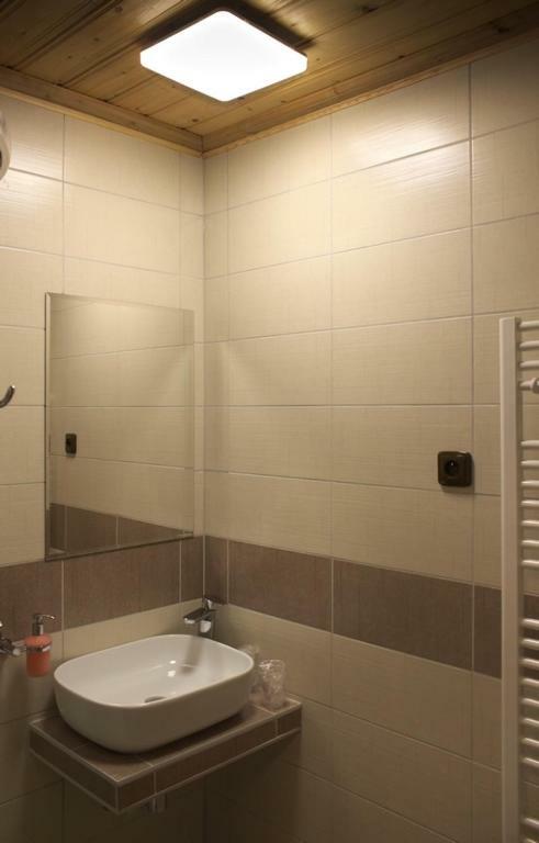 Penzion Hubert Mikulov v Krusnych Horach Dış mekan fotoğraf